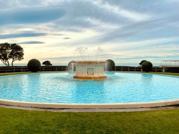 Tom Parker Fountain. Napier, New Zealand