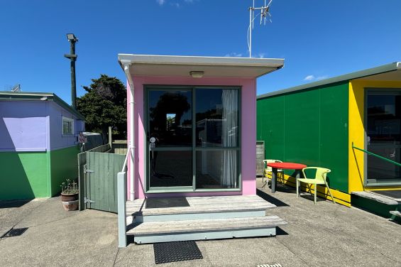 Kitchen Cabin (Triple)